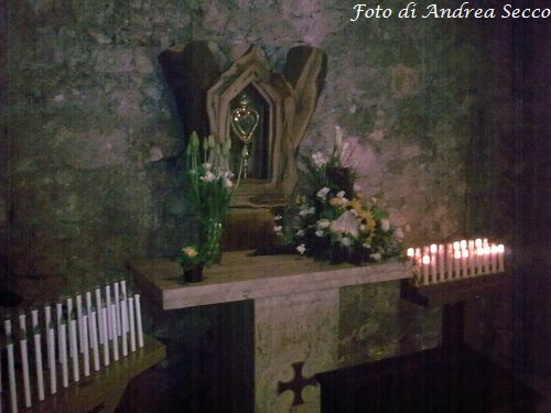La stalla di San Giuseppe - particolare con altare (Foto: Andrea Secco)