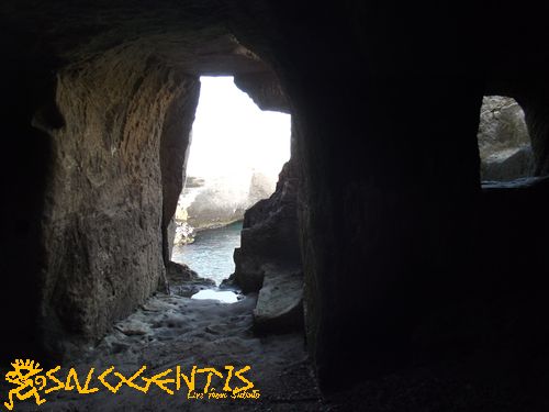 Cripta di Roca Vecchia - interno